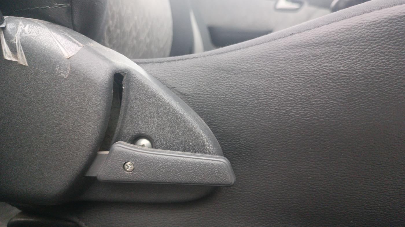 2017 Maruti Alto 800 VXI, Petrol, Manual, 24,861 km, Driver Side Adjustment Panel