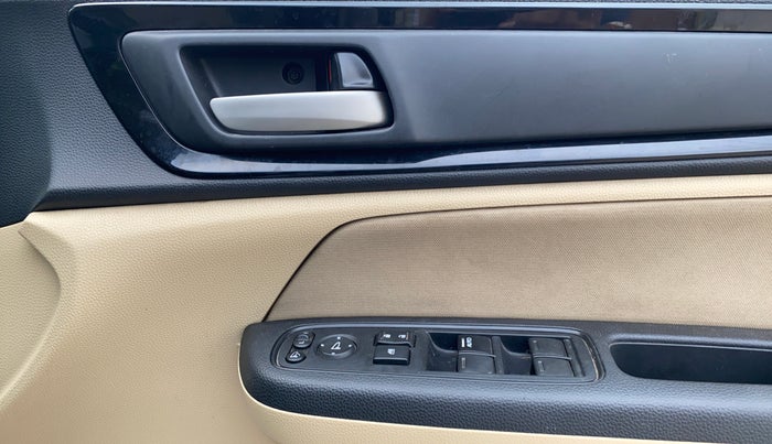 2019 Honda Amaze 1.2L I-VTEC S, Petrol, Manual, 58,680 km, Driver Side Door Panels Control