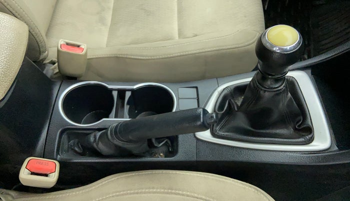 2014 Toyota Corolla Altis J S PETROL, Petrol, Manual, 77,564 km, Gear Lever