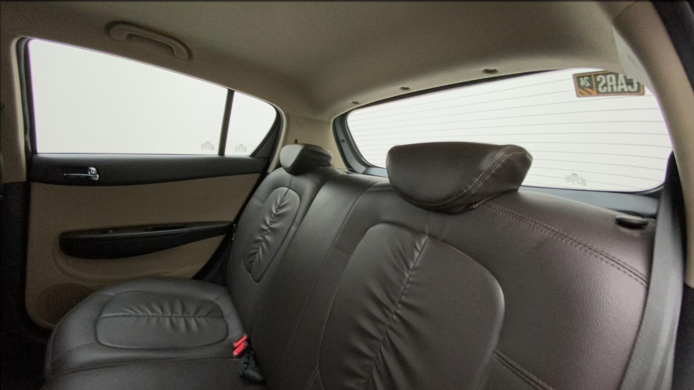 2012 Hyundai i20 ASTA 1.4 CRDI, Diesel, Manual, 85,703 km, Right Side Rear Door Cabin