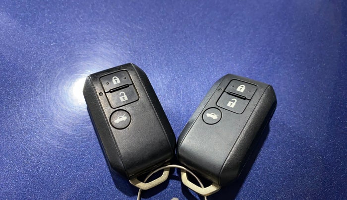 2021 Maruti Dzire ZXI, Petrol, Manual, 24,718 km, Key Close Up