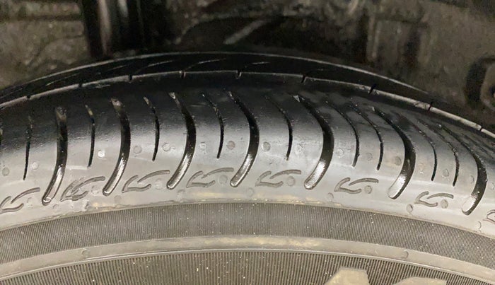 2021 Honda Amaze 1.2L I-VTEC V, Petrol, Manual, 75,955 km, Right Rear Tyre Tread