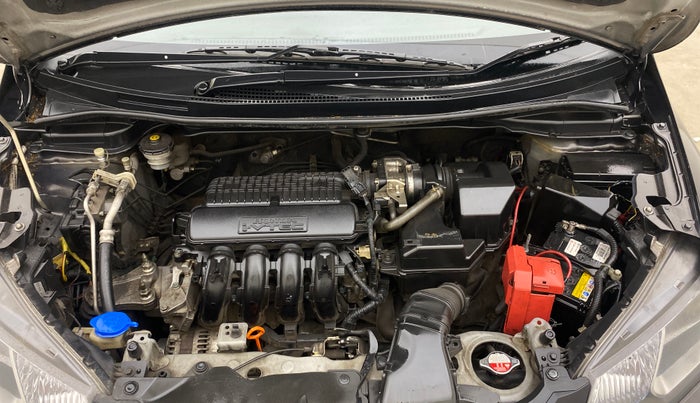 2018 Honda Jazz 1.2L I-VTEC SV, Petrol, Manual, 1,10,613 km, Engine View