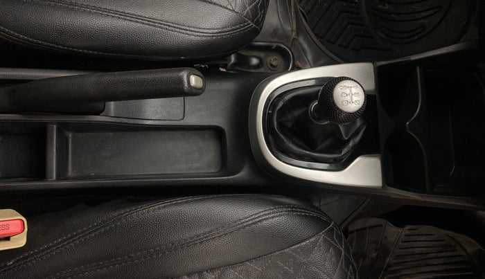 2018 Honda Jazz 1.2L I-VTEC SV, Petrol, Manual, 1,10,613 km, Gear Lever