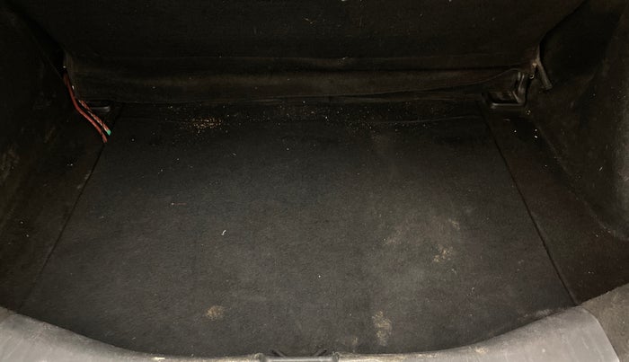 2018 Honda Jazz 1.2L I-VTEC SV, Petrol, Manual, 1,10,613 km, Boot Inside