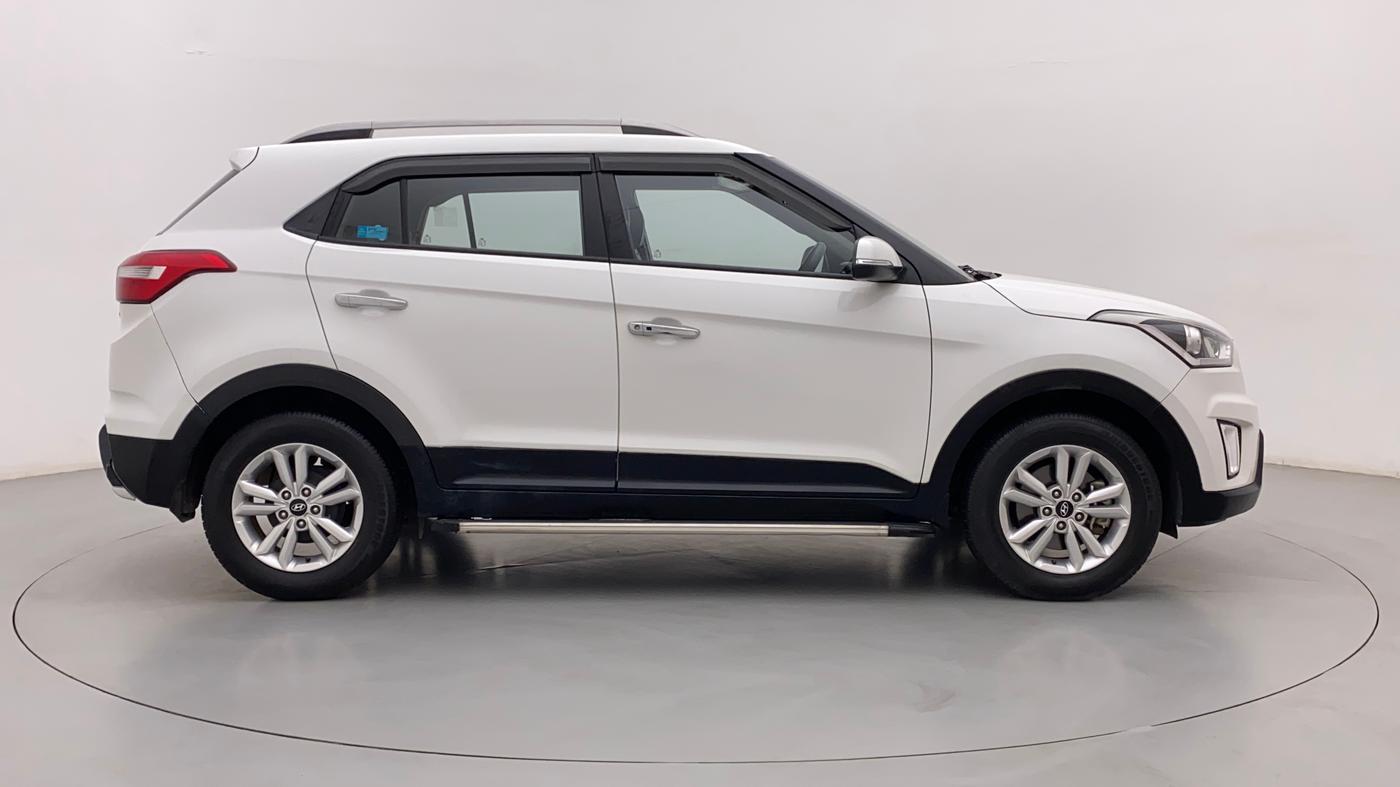 2017 Hyundai Creta SX PLUS 1.6 PETROL, Petrol, Manual, 68,811 km, Right Side View