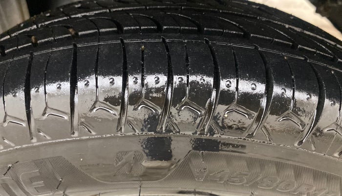 2018 Maruti Alto 800 LXI, Petrol, Manual, 1,04,398 km, Left Rear Tyre Tread