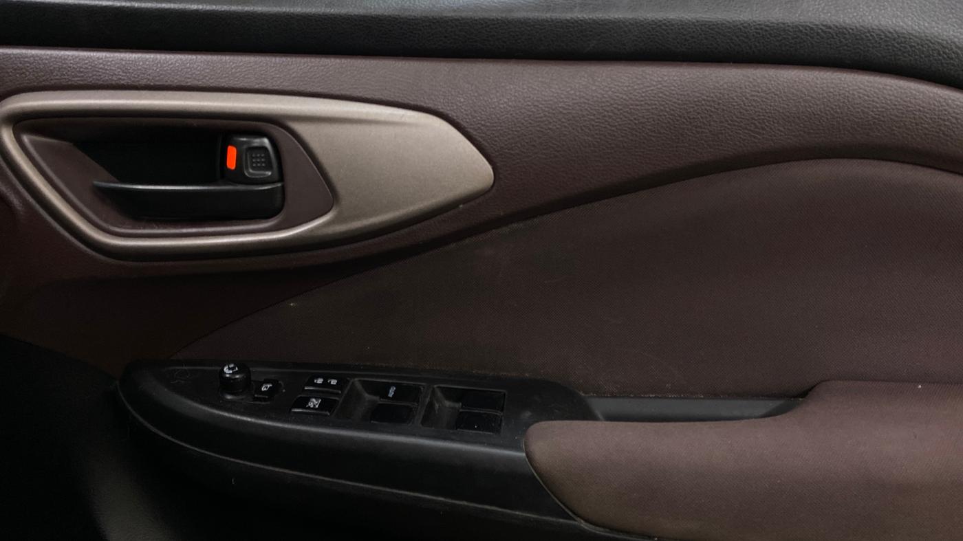 2023 Maruti FRONX DELTA PLUS 1.2MT, Petrol, Manual, 54,490 km, Driver Side Door Panels Control