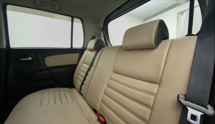 2015 Maruti Wagon R 1.0 LXI CNG AVANCE LIMITED EDITION, CNG, Manual, 43,170 km, Right Side Rear Door Cabin