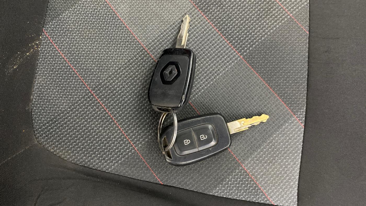 2020 Renault Kwid RXT 1.0 (O), Petrol, Manual, 40,411 km, Key Close Up