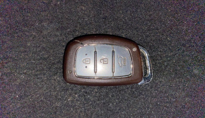 2017 Hyundai Creta SX PLUS AT 1.6 PETROL, Petrol, Automatic, 73,328 km, Key Close Up