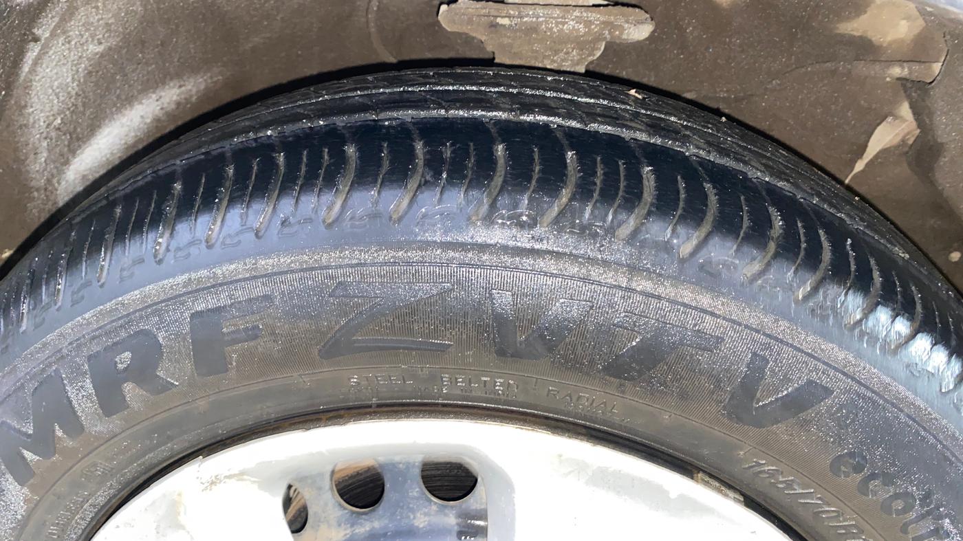 2020 Maruti S PRESSO VXI PLUS AMT, Petrol, Automatic, 32,485 km, Right Front Tyre Tread
