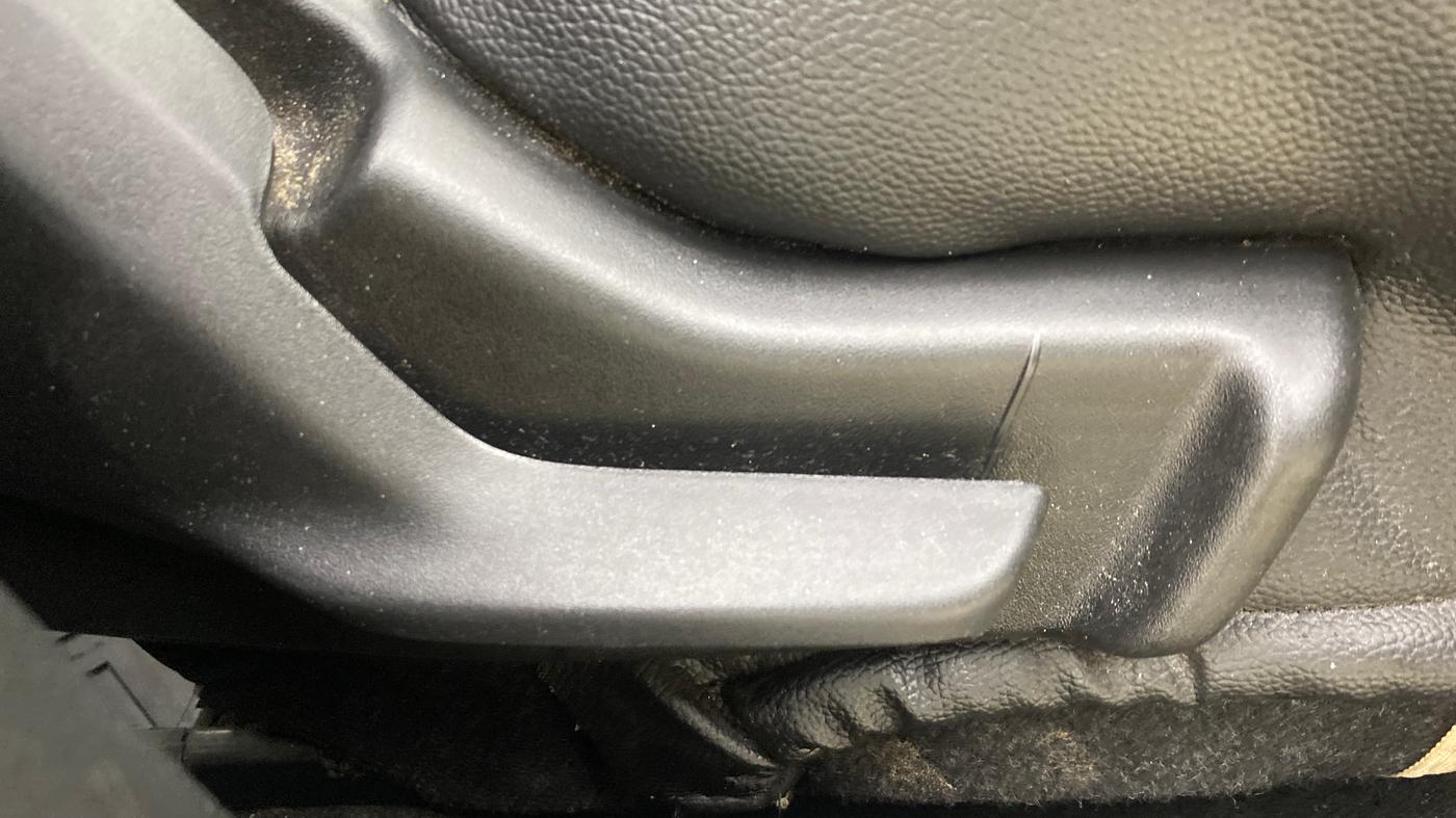 2018 Maruti IGNIS DELTA 1.2 AMT, Petrol, Automatic, 33,700 km, Driver Side Adjustment Panel