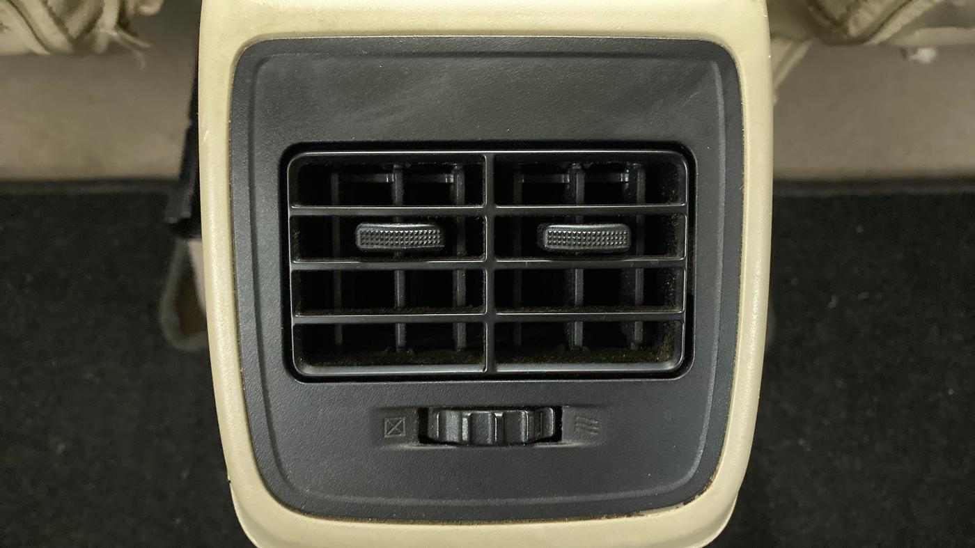 2019 Maruti Dzire VXI, Petrol, Manual, 30,444 km, Rear AC Vents