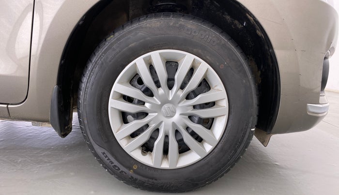 2019 Maruti Dzire VXI, Petrol, Manual, 30,444 km, Right Front Wheel