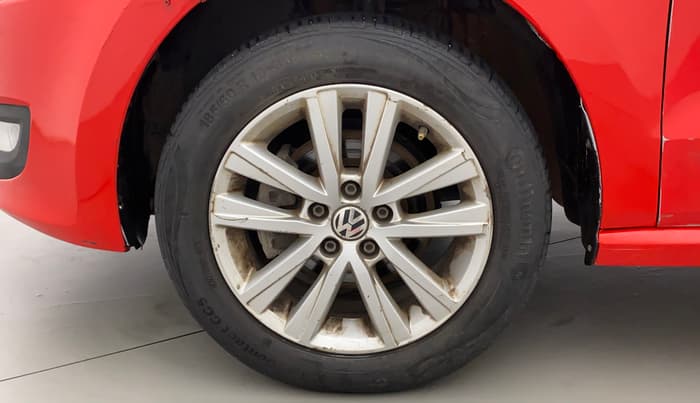 2014 Volkswagen Polo HIGHLINE1.2L, Petrol, Manual, 93,642 km, Left Front Wheel