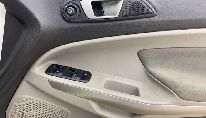 2016 Ford Ecosport TITANIUM 1.5L DIESEL, Diesel, Manual, 78,166 km, Driver Side Door Panels Control