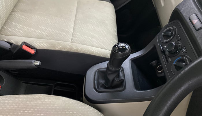 2023 Maruti New Wagon-R ZXI 1.2, Petrol, Manual, 32,418 km, Gear Lever