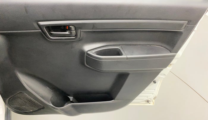 2019 Maruti S PRESSO VXI+, Petrol, Manual, 53,125 km, Driver Side Door Panels Control