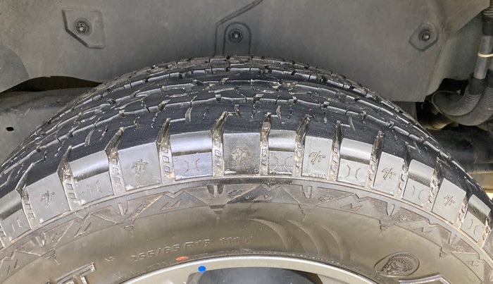 2022 Mahindra Thar LX D AT 4WD HT, Diesel, Automatic, 20,024 km, Left Rear Tyre Tread