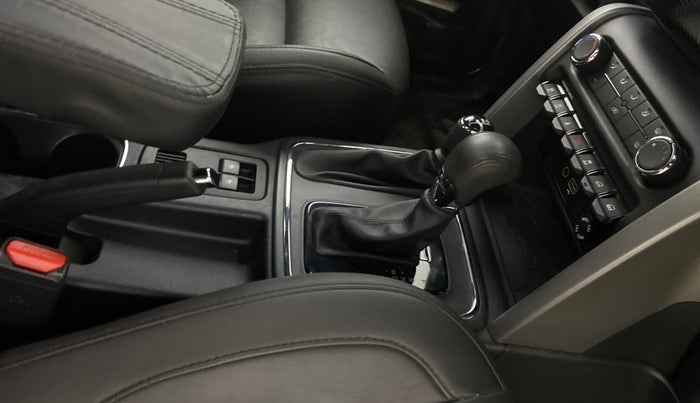 2022 Mahindra Thar LX D AT 4WD HT, Diesel, Automatic, 20,024 km, Gear Lever