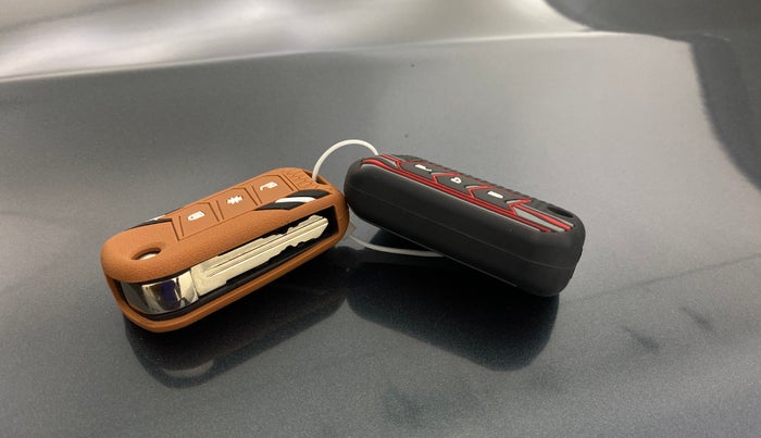 2022 Mahindra Thar LX D AT 4WD HT, Diesel, Automatic, 20,024 km, Key Close Up