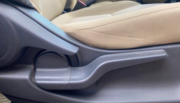 2019 Honda Amaze 1.5L I-DTEC VX CVT, Diesel, Automatic, 79,002 km, Driver Side Adjustment Panel