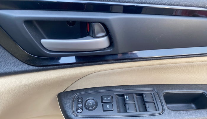 2019 Honda Amaze 1.5L I-DTEC VX CVT, Diesel, Automatic, 79,002 km, Driver Side Door Panels Control