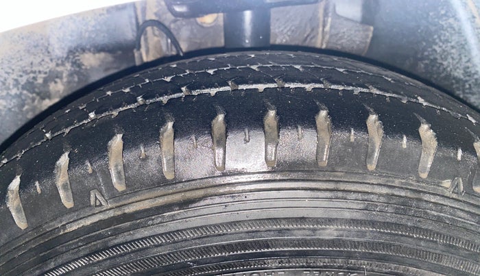 2019 Tata Tiago XT PETROL, CNG, Manual, 96,860 km, Left Front Tyre Tread