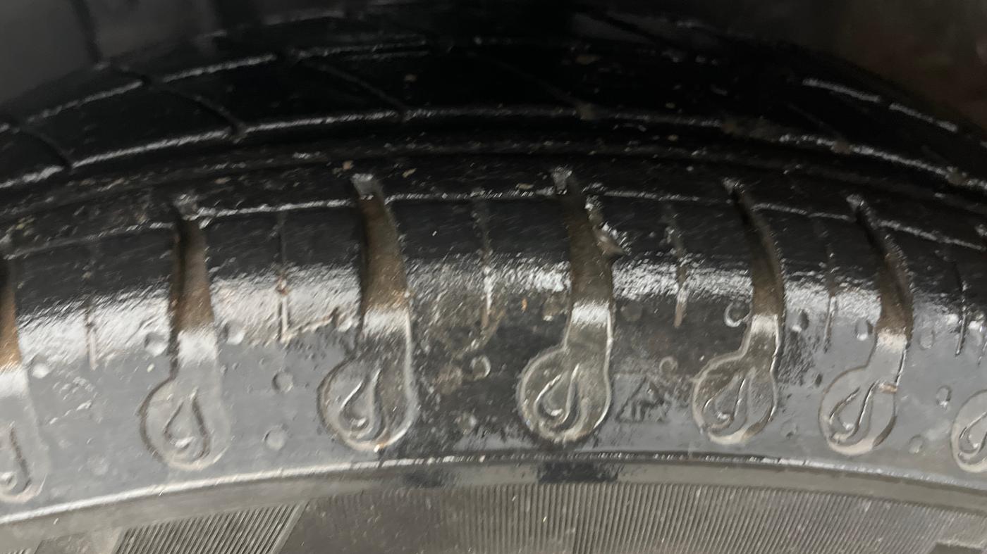 2021 Datsun Redi Go A, Petrol, Manual, 16,675 km, Left Front Tyre Tread
