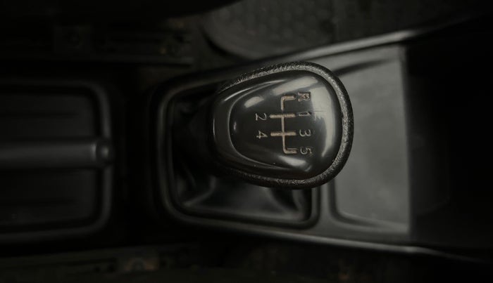 2021 Datsun Redi Go A, Petrol, Manual, 16,675 km, Gear Lever