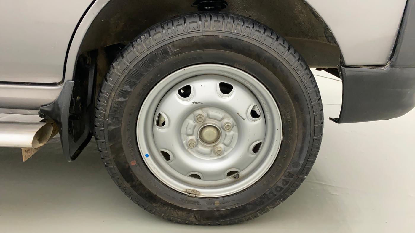 2022 Maruti Eeco 5 STR AC CNG (O), CNG, Manual, 10,893 km, Right Front Wheel