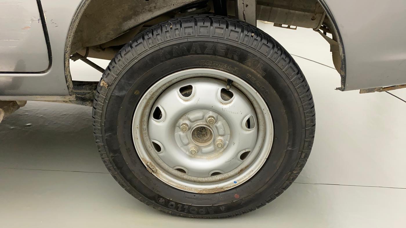 2022 Maruti Eeco 5 STR AC CNG (O), CNG, Manual, 10,893 km, Left Rear Wheel