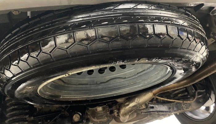 2022 Mahindra XUV700 AX 7 D AT AWD 7 STR, Diesel, Automatic, 1,18,927 km, Spare Tyre