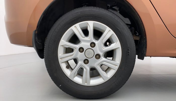 2017 Tata TIGOR Revotorq XZ (O), Diesel, Manual, 49,341 km, Right Rear Wheel