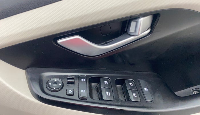 2021 Hyundai Creta SX (O) 1.5 DIESEL, Diesel, Manual, 67,254 km, Driver Side Door Panels Control