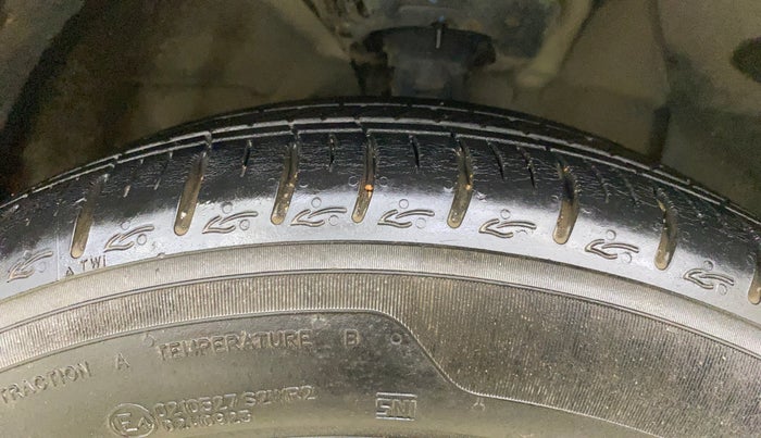 2023 Hyundai AURA SX 1.2 CNG, CNG, Manual, 7,375 km, Right Front Tyre Tread