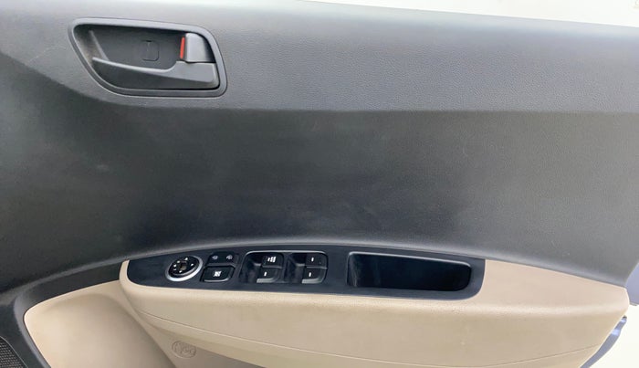 2014 Hyundai Grand i10 MAGNA 1.2 KAPPA VTVT, Petrol, Manual, 45,539 km, Driver Side Door Panels Control