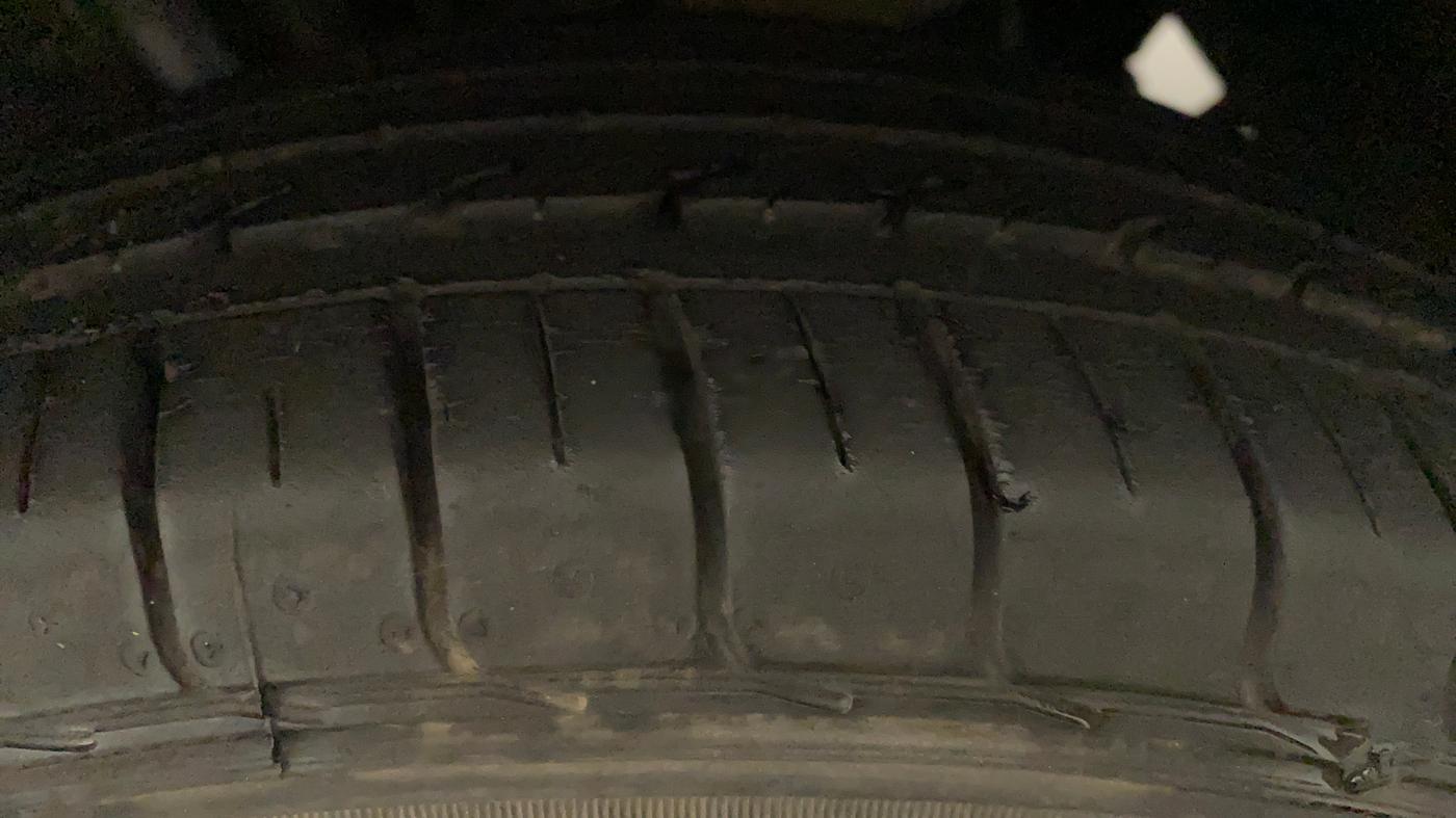 2021 Tata NEXON XZ PETROL, Petrol, Manual, 18,657 km, Left Front Tyre Tread