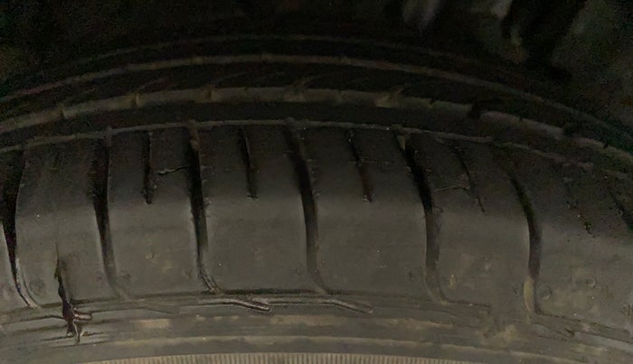 2021 Tata NEXON XZ PETROL, Petrol, Manual, 18,657 km, Right Rear Tyre Tread