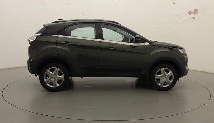 2021 Tata NEXON XZ PETROL, Petrol, Manual, 18,657 km, Right Side