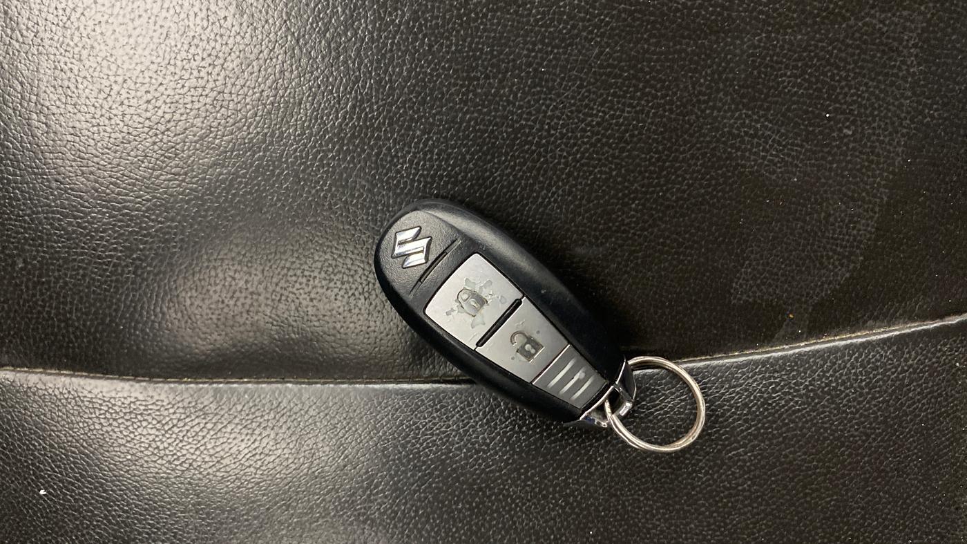 2019 Maruti S Cross ALPHA 1.3, Diesel, Manual, 1,00,539 km, Key Close Up