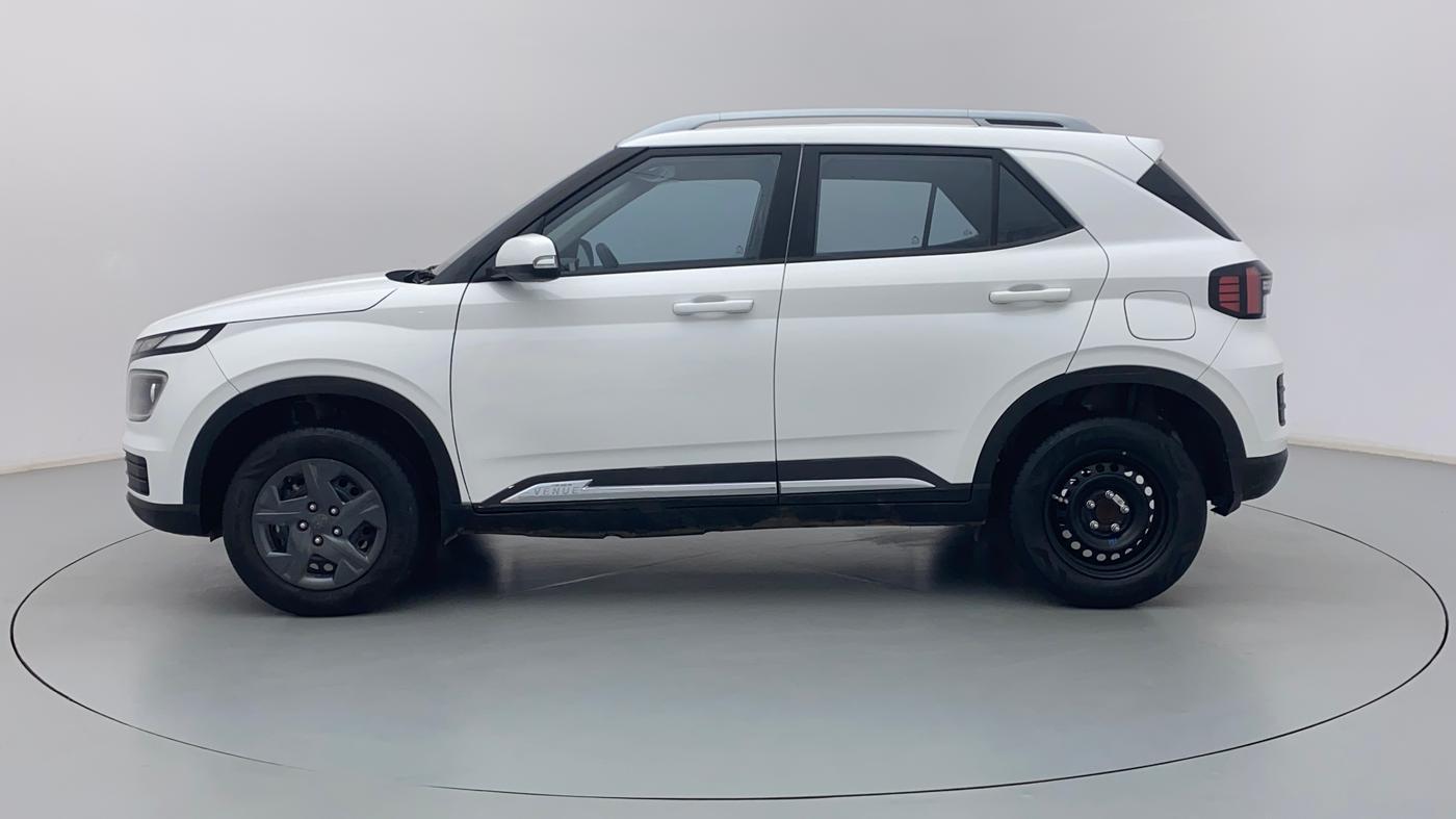 2023 Hyundai VENUE S(O) 1.2, Petrol, Manual, 7,071 km, Left Side