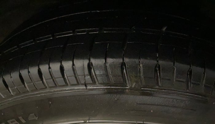 2016 Hyundai Elite i20 SPORTZ 1.2, Petrol, Manual, 54,672 km, Left Rear Tyre Tread