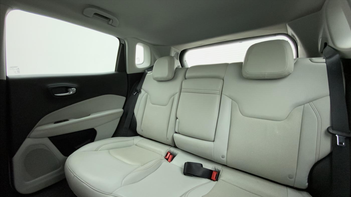 2018 Jeep Compass LIMITED 2.0 DIESEL, Diesel, Manual, 32,353 km, Right Side Rear Door Cabin