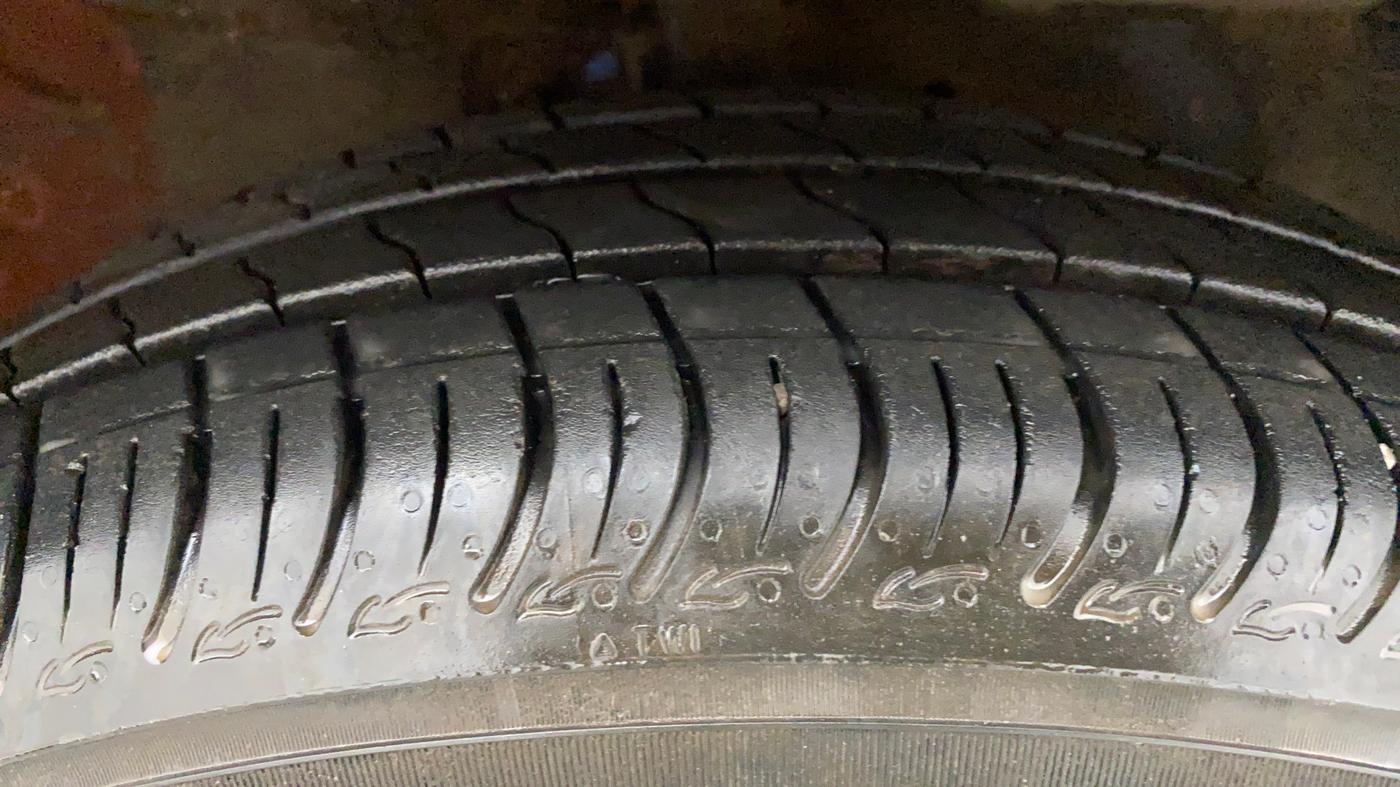 2018 Maruti Celerio VXI CNG D, CNG, Manual, 61,675 km, Right Front Tyre Tread
