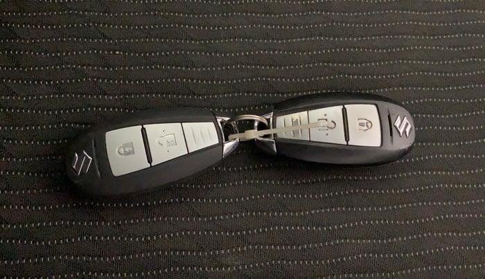 2017 Maruti Baleno ALPHA PETROL 1.2, Petrol, Manual, 70,512 km, Key Close Up