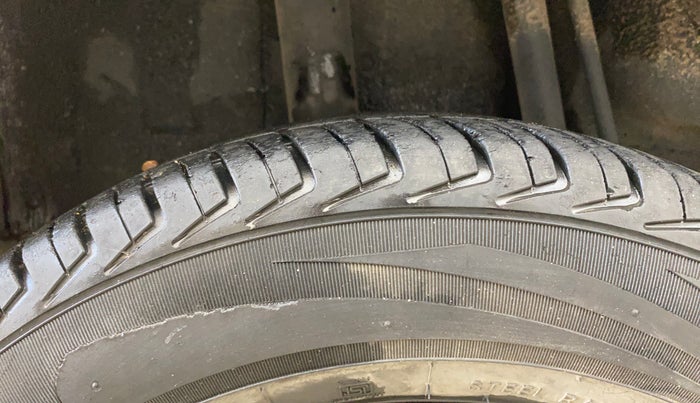 2019 Datsun Redi Go S 1.0 AMT, Petrol, Automatic, 73,580 km, Right Rear Tyre Tread