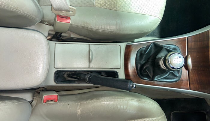 2013 Toyota Corolla Altis GL PETROL, CNG, Manual, 1,06,959 km, Gear Lever