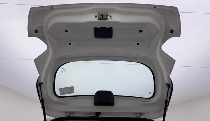 2015 Renault Kwid RXT 0.8, Petrol, Manual, 33,506 km, Boot Door Open